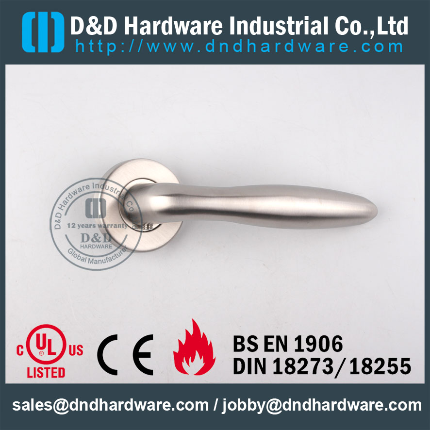 D & amp؛ D مقبض أنابيب 304 مصنوع من مكونات معدنية DDTH036