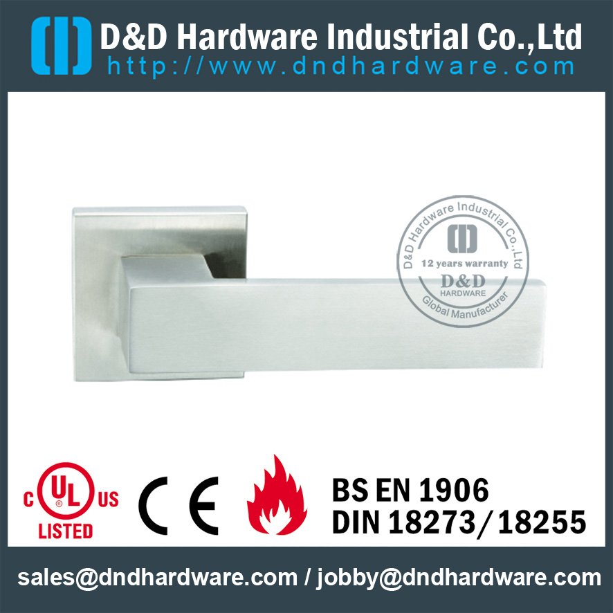 مقبض صلب من الستانلس ستيل - D & amp؛ D Hardware
