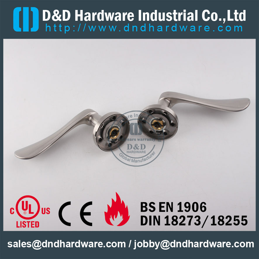 D & amp؛ D Hardware-Europe Design الداخلية ذراع الباب مقبض DDSH012