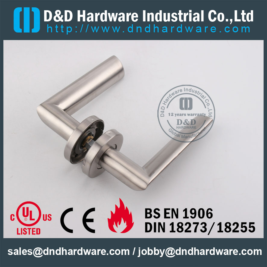 D & amp؛ D - جهاز 304 - مقبض ذراع صلب مع CE DDSH011