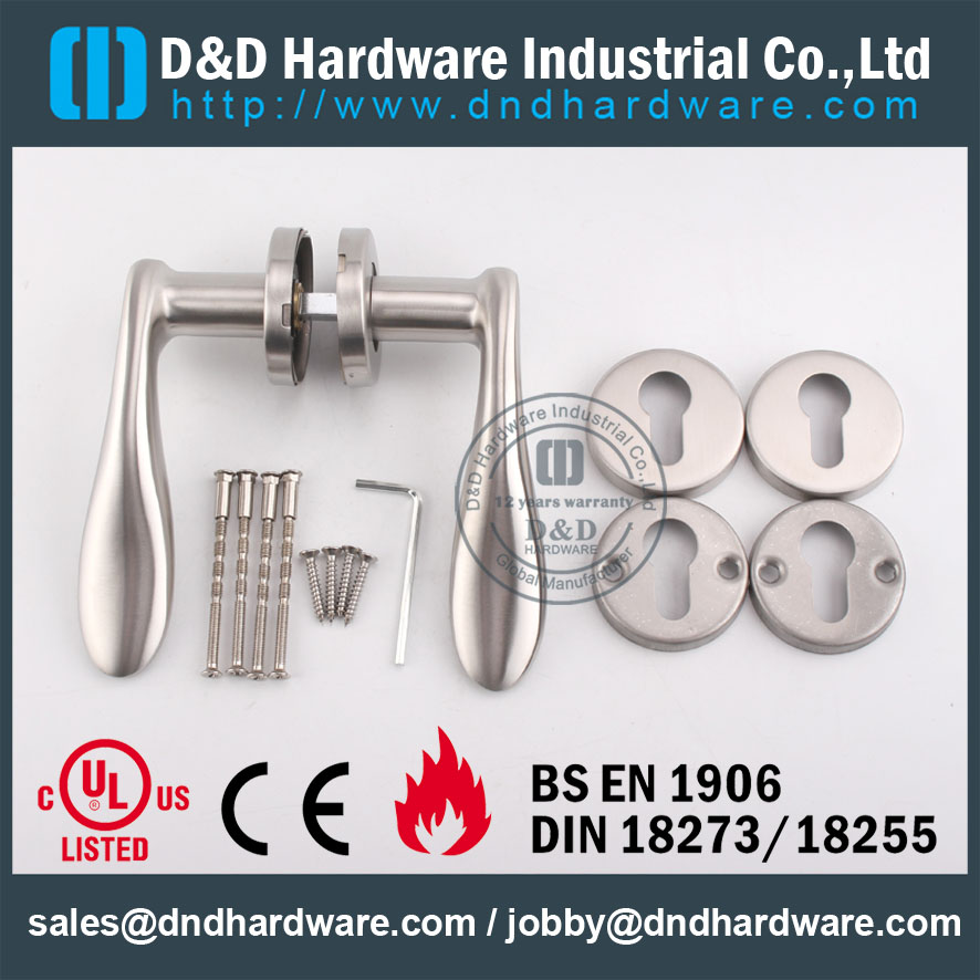 D & amp؛ D Hardware-Architectral Hardware مقبض ستانلس ستيل صلب DDSH025