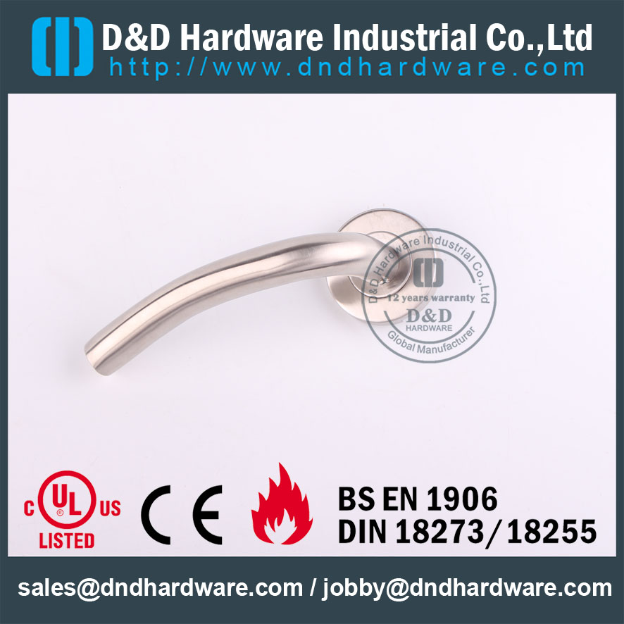 أجهزة D & D أجهزة الأجهزة SS304 رافعة مقبض DDTH006