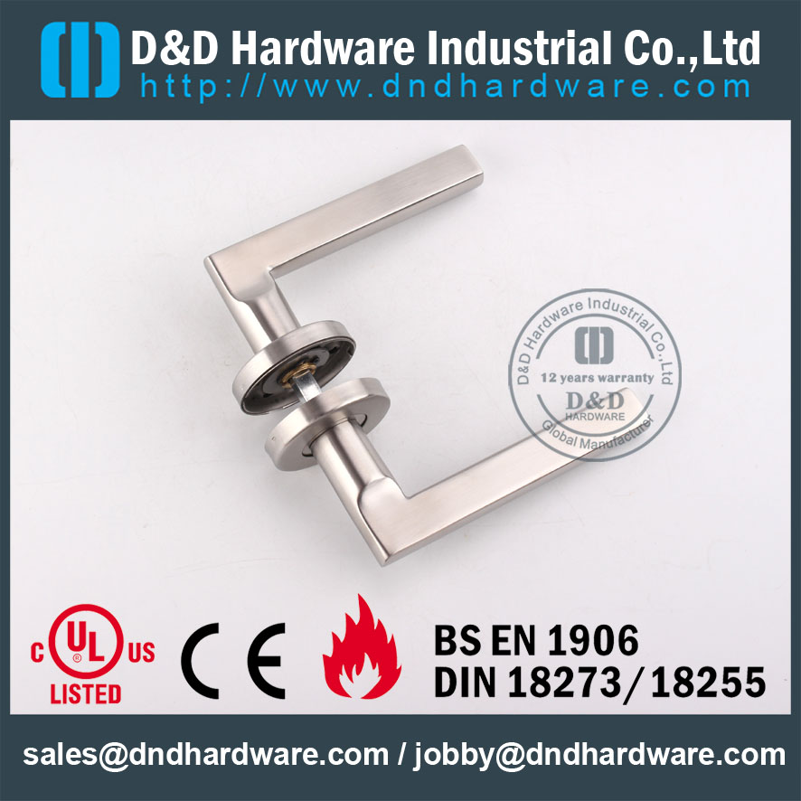 D & أمبير ؛ D الأجهزة- CE مقبض الباب تقييمه مقبض الباب DDTH035