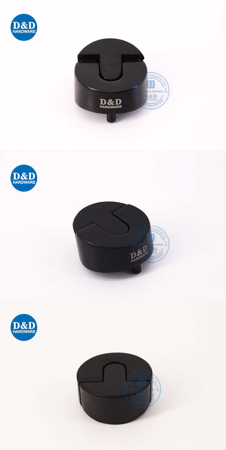 الباب الأسود stop-ddds006