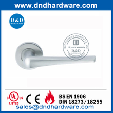 مقبض الباب الأمامي الحديث من الفولاذ المقاوم للصدأ ذو الرافعة الصلبة- DDSH022