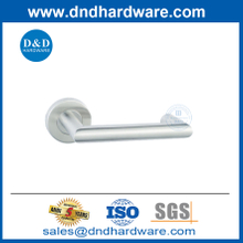 مقابض باب غرفة النوم الحديثة مقابض باب خارجية من الفولاذ المقاوم للصدأ DDTH027