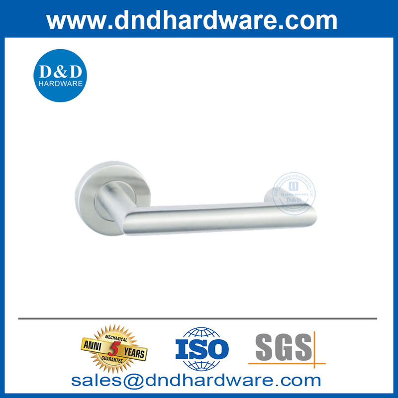 مقابض باب غرفة النوم الحديثة مقابض باب خارجية من الفولاذ المقاوم للصدأ DDTH027