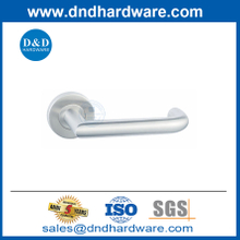 مقابض الباب الأمامي الحديث مقبض الباب الداخلي من الفولاذ المقاوم للصدأ DDTH018