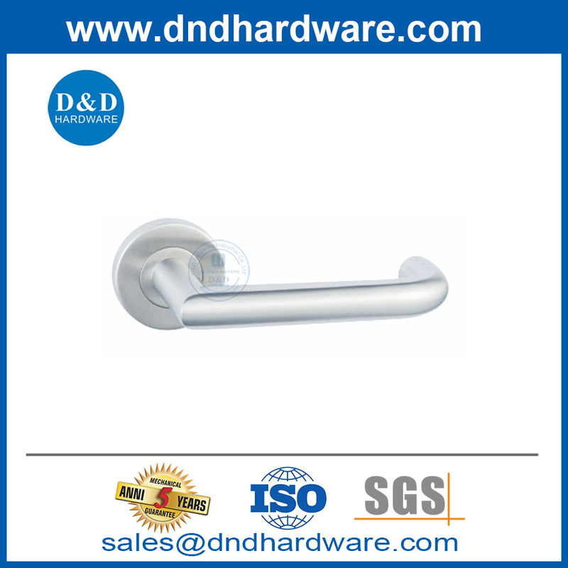 مقابض الباب الأمامي الحديث مقبض الباب الداخلي من الفولاذ المقاوم للصدأ DDTH018
