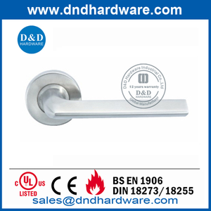 مقبض باب زخرفي صلب من الفولاذ المقاوم للصدأ ذو نوعية جيدة- DDSH016
