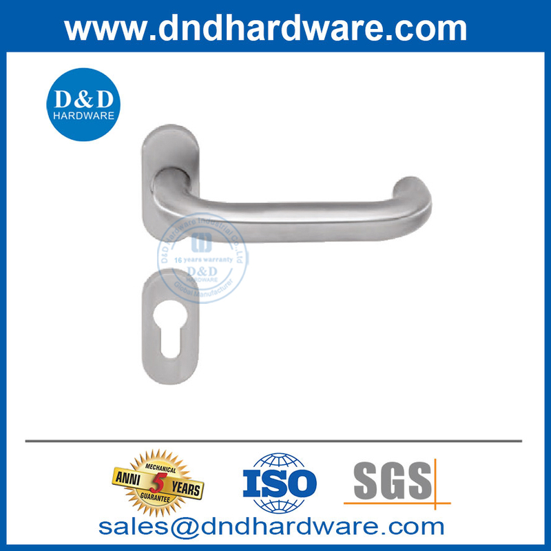 الفولاذ المقاوم للصدأ U شكل مقابض الباب الحديثة الخارجية للإطار الضيق DDNH001