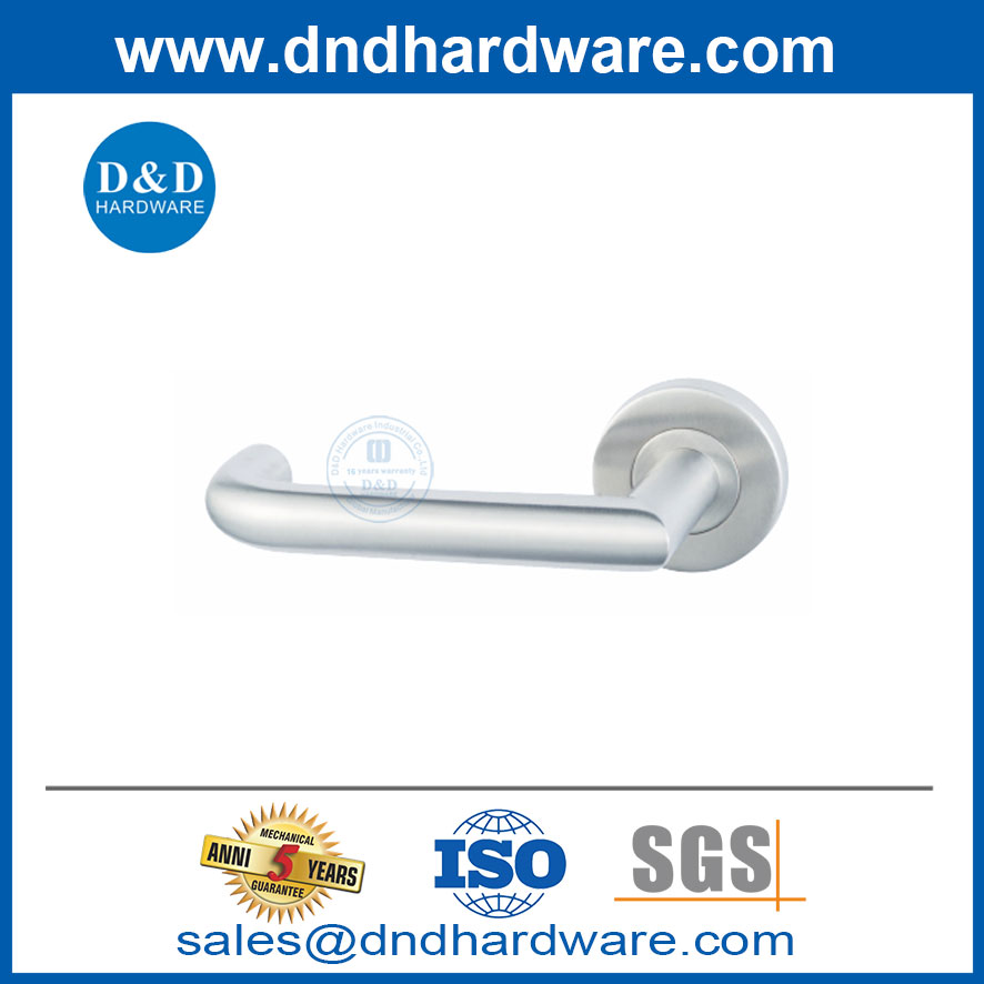 مقابض الباب الأمامي الحديث مقبض الباب الداخلي من الفولاذ المقاوم للصدأ DDTH018